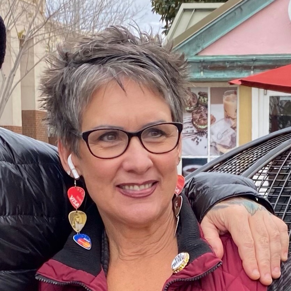 Meet your Posher, Annette